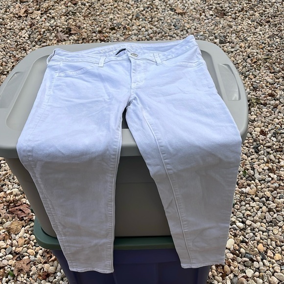 American Eagle Outfitters Denim - American Eagle Outfitters Super Stretch Jeggings